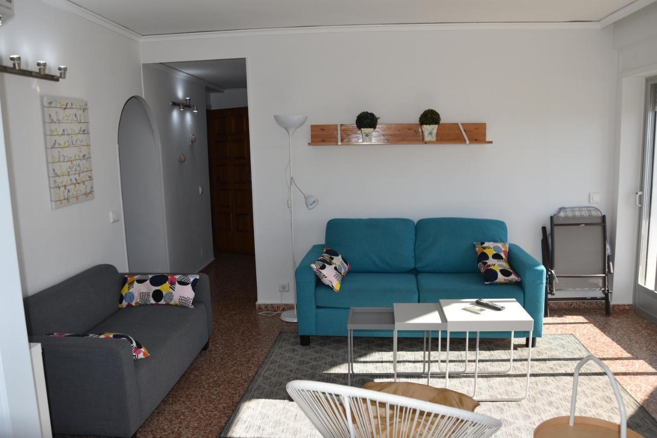 Căn hộ Holiday Beach Apartment *