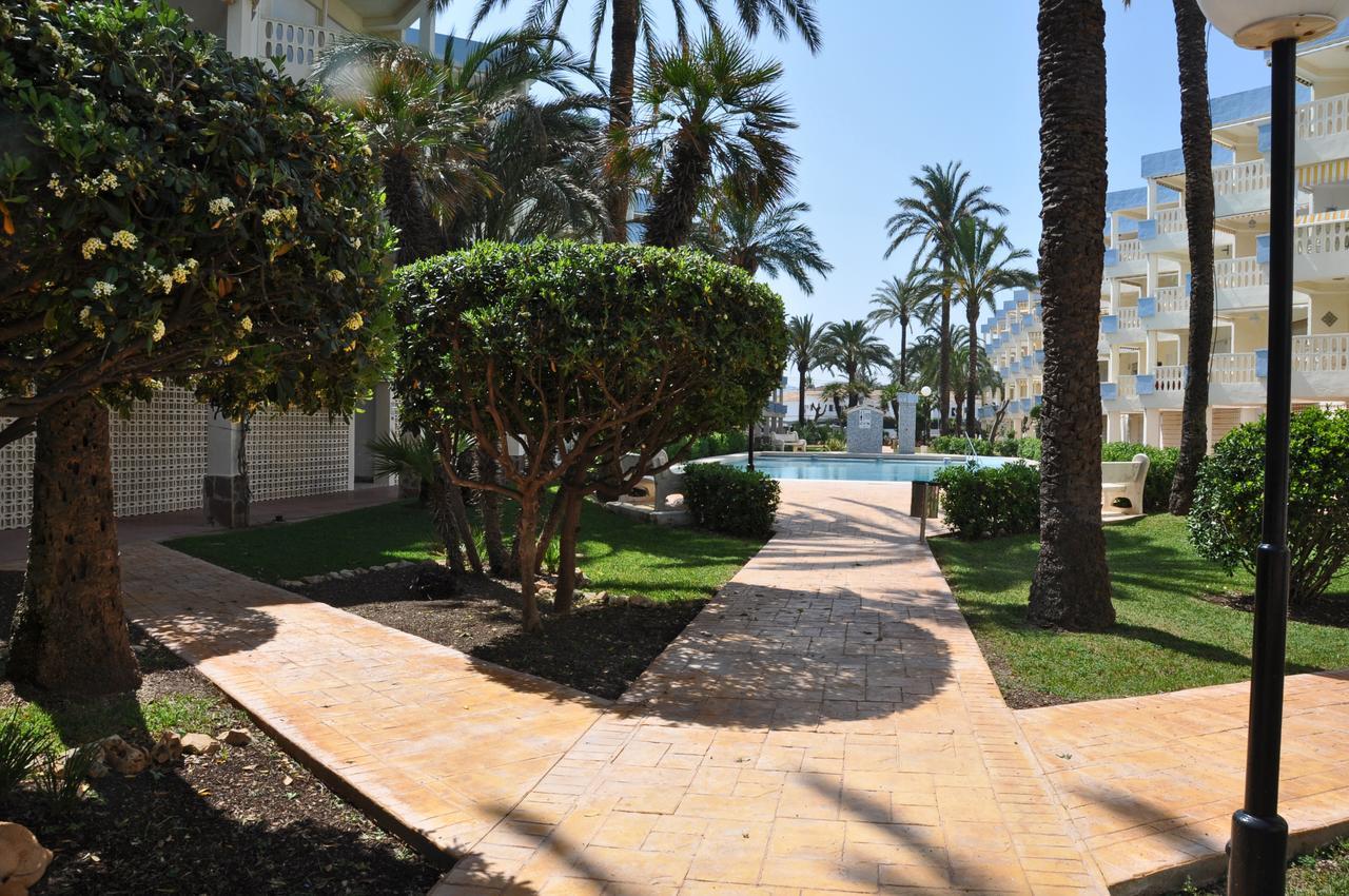 Căn hộ Holiday Beach Apartment